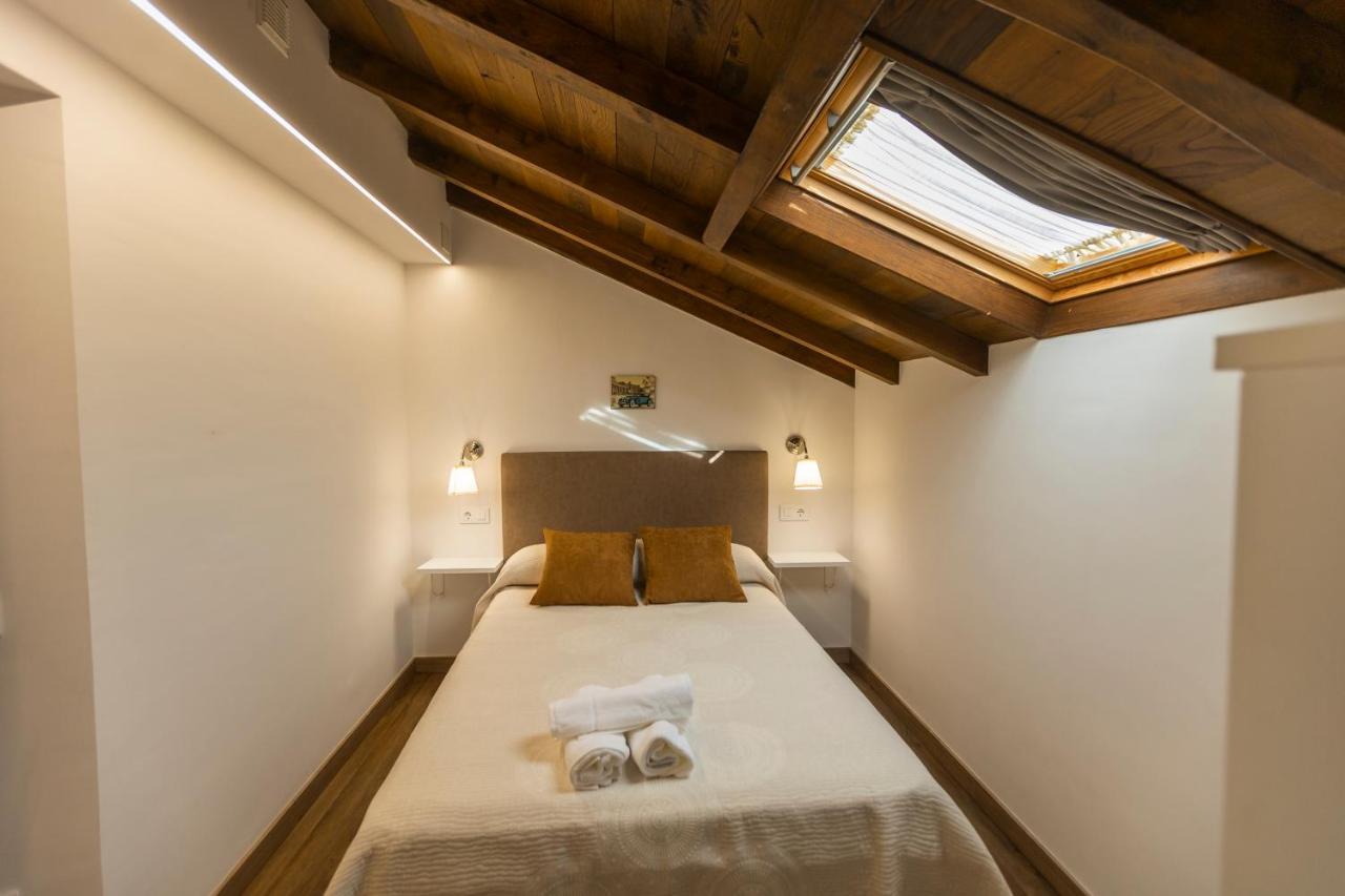 Apartamentos Casona Del Campo Навия Экстерьер фото