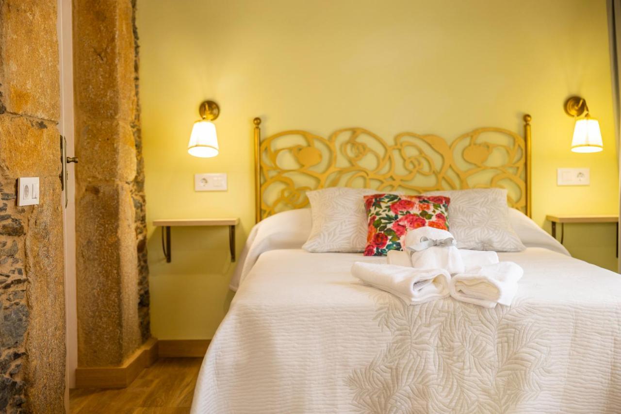 Apartamentos Casona Del Campo Навия Экстерьер фото